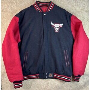 Vintage CHICAGO BULLS  2XL Reversible Red / Black Snap Up NBA JH Design Jacket